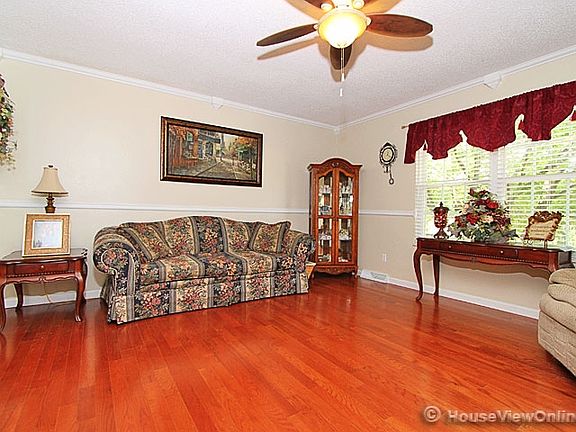 5th image of 1538 Briarcliff Dr