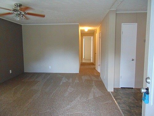 2nd image of 1713 Americus #00