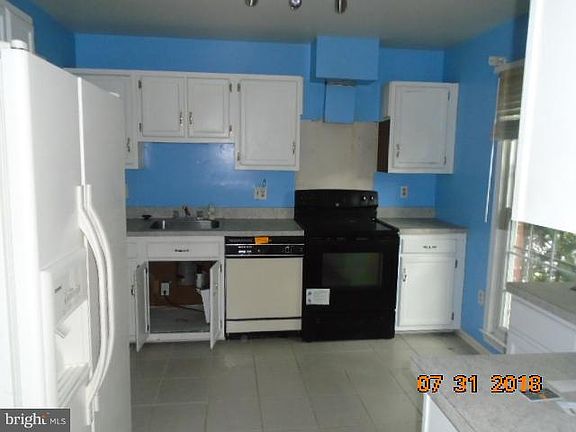 3rd image of 9956 Wood Wren Ct