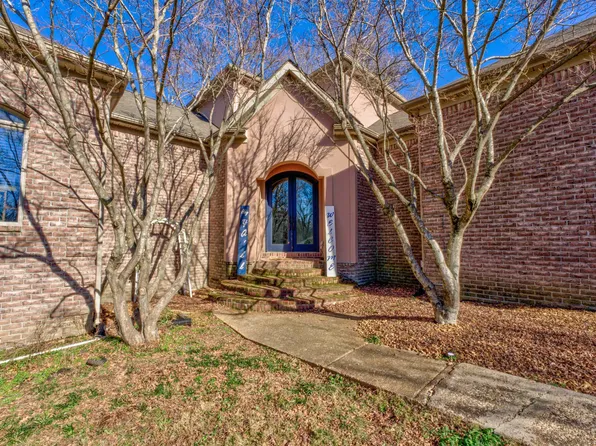 7448 Walsh Rd, Millington, TN 38053