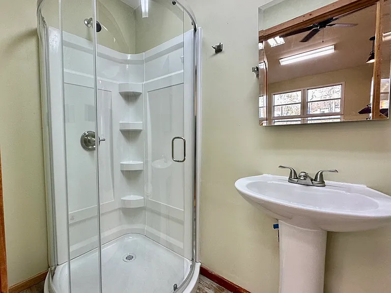 5249 Jones Rd #B — Photo 7