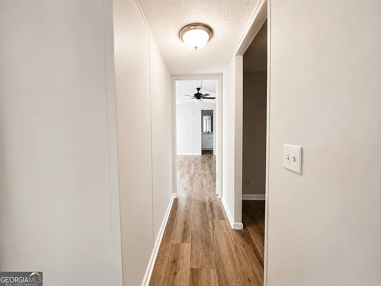 380 Browns Rd — Photo 6