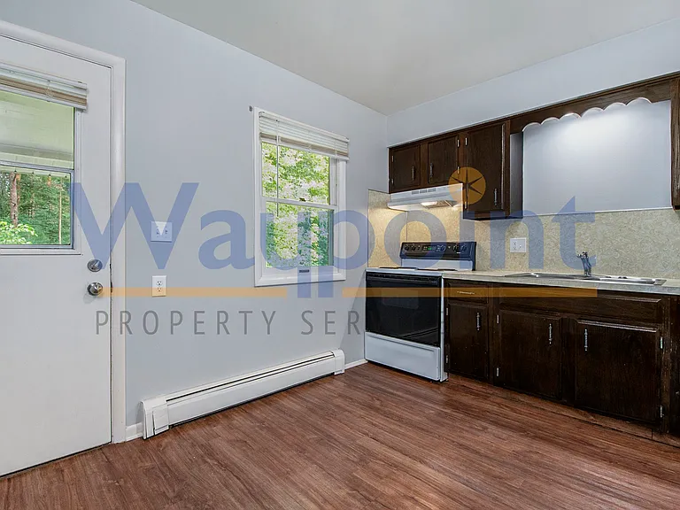 1407 W Ellis Ave #6 — Photo 2