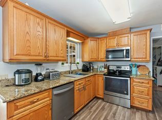 2898 Dione Dr, Thermal, CA 92274