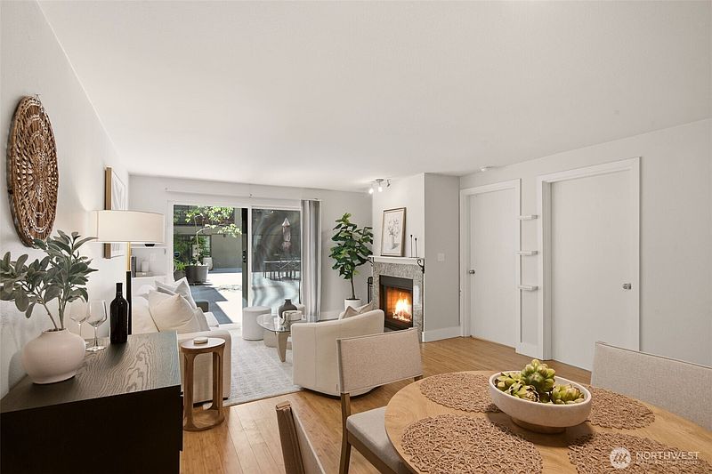 5th image of 7323 NE Sand Point Way #111