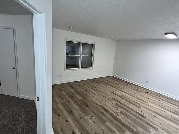 5th image of 103 Park Ave APT 3