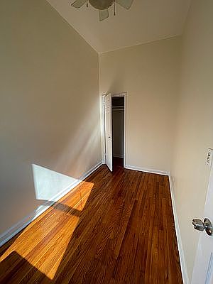 3rd image of 313 W 46th St #3A