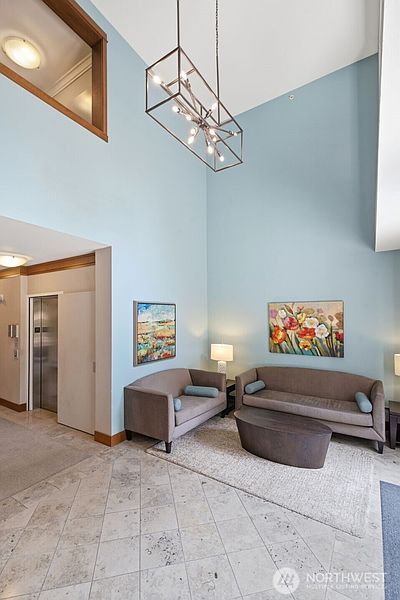 4th image of 55 Williams Avenue S #201