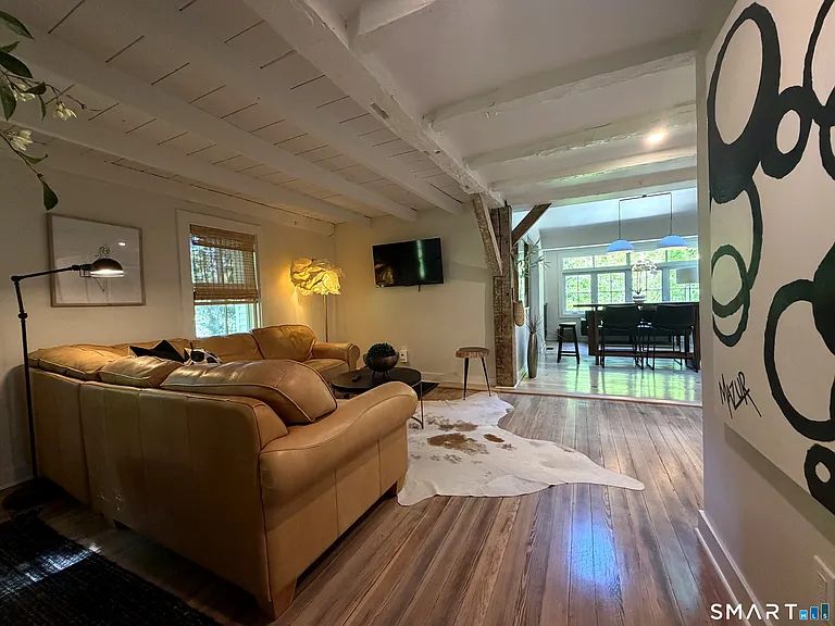 25 E Shore Rd — Photo 9