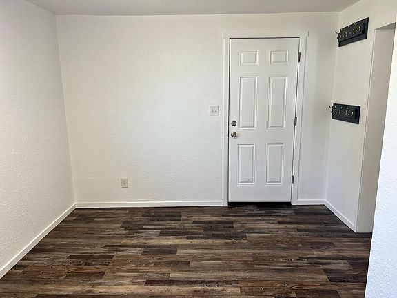 2nd image of 2907 E Everett Ave #4