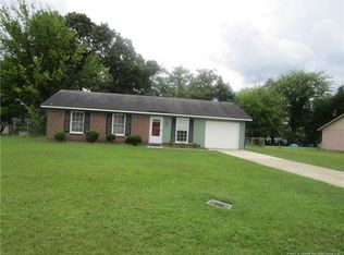 6431 Rutherglen Dr, Fayetteville, NC 28304