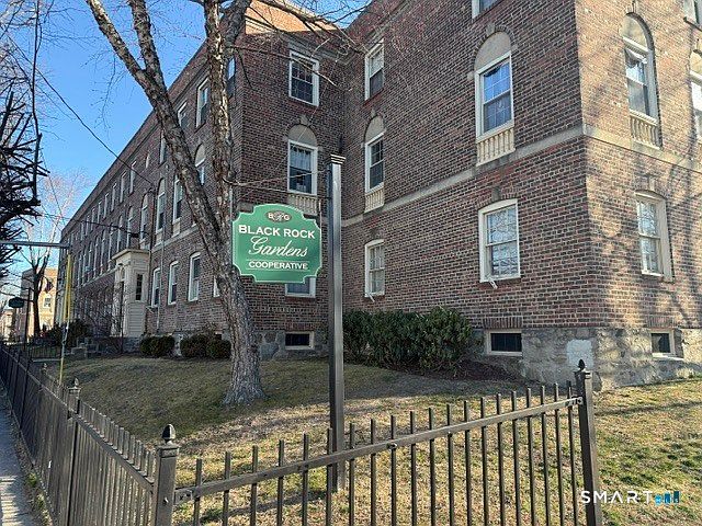 2nd image of 78 Rowsley Street #4