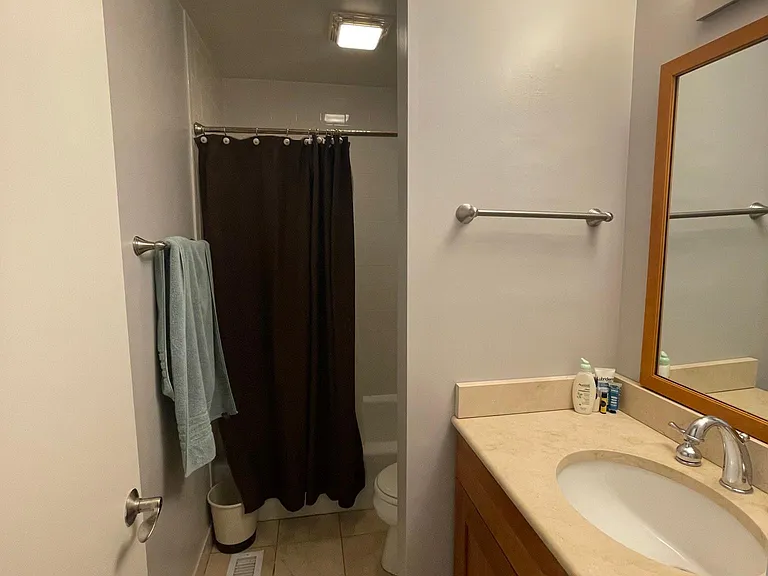 2155 N Lincoln Ave #2 — Photo 7