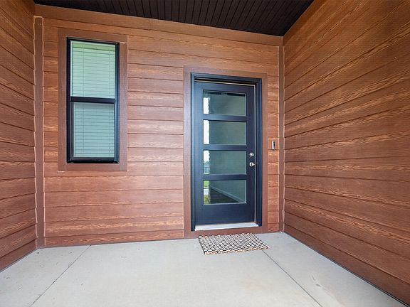 2nd image of 3939 E Appledore Court