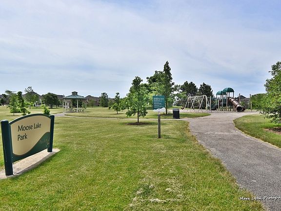 4th image of 531 Prairie Ridge Ln