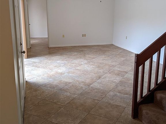 3rd image of 4097 Wimbledon Drive #132
