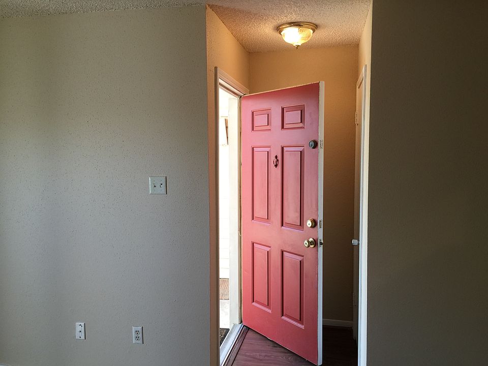 1st image of 2750 Holly Hall St APT 711