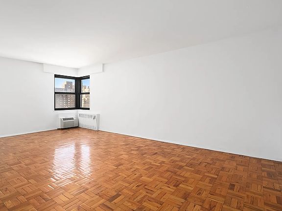 3rd image of 240 E 76th St APT 14P