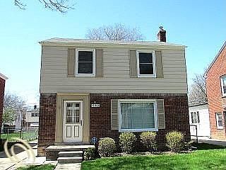 1st image of 19265 Raymond St