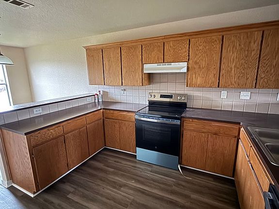 2nd image of 212 Janelle Dr APT A