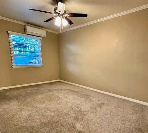 3rd image of 313 W Bennett Ave #313