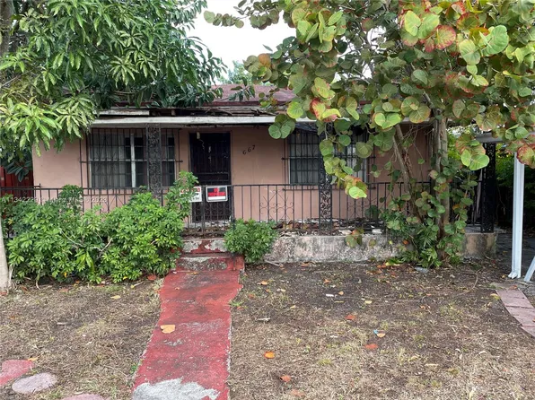 667 E 19th St, Hialeah, FL 33013