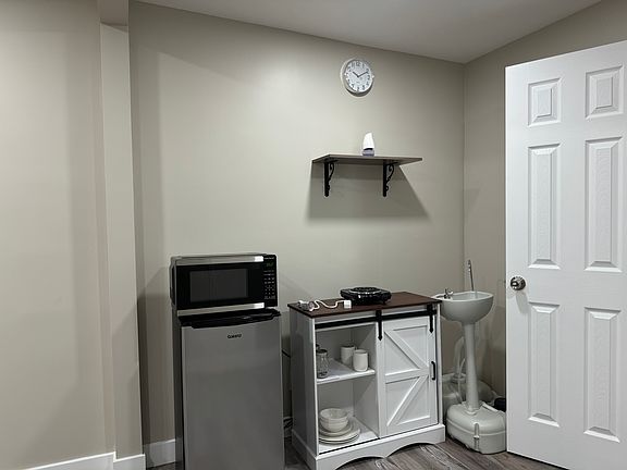 3rd image of 8743 Dorion St #1