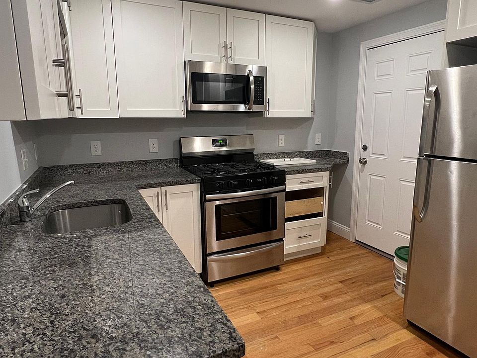 1st image of 187-189 Essex St #3