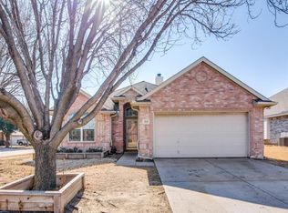 324 Wenrick Dr, Roanoke, TX 76262