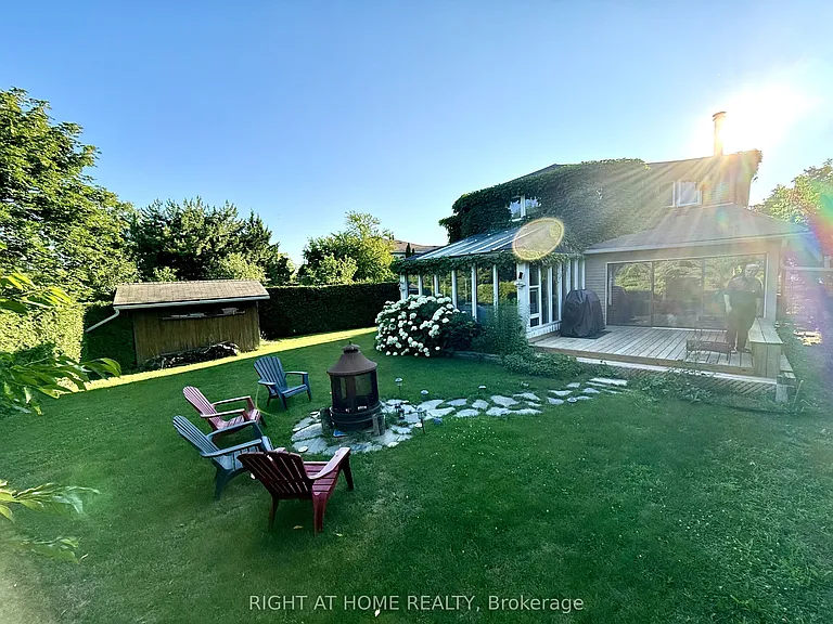 43 Topham Cres — Photo 35