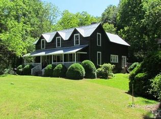 483 Big Ridge Rd, Glenville, NC 28736