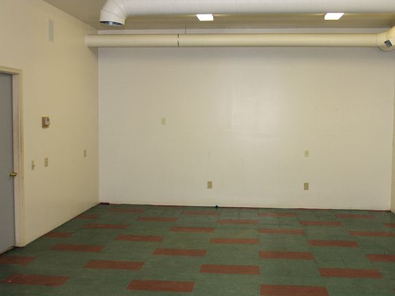 Building Room 1