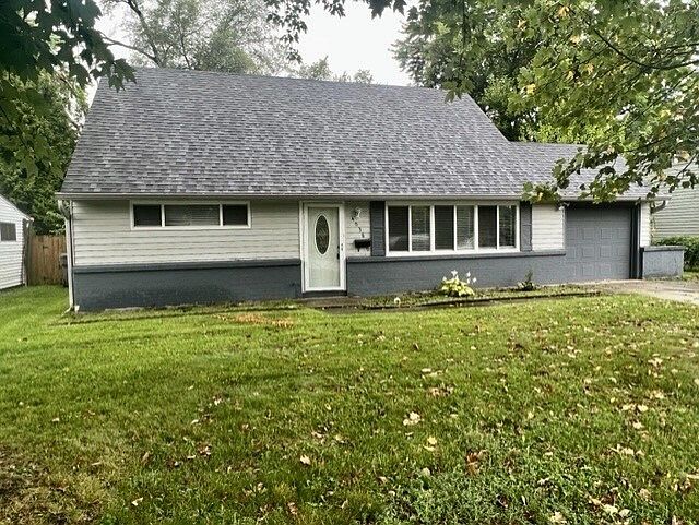 1st image of 4038 N Sheridan Ave