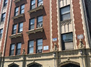 7048 S Merrill Ave #601, Chicago, IL 60649