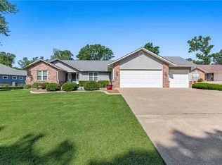 89 Perth Dr, Bella Vista, AR 72715