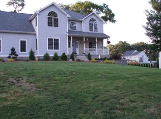 121 Commission St, Southington, CT 06489