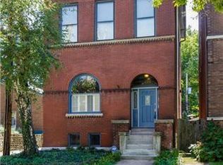 2318 Whittemore Pl, Saint Louis, MO 63104