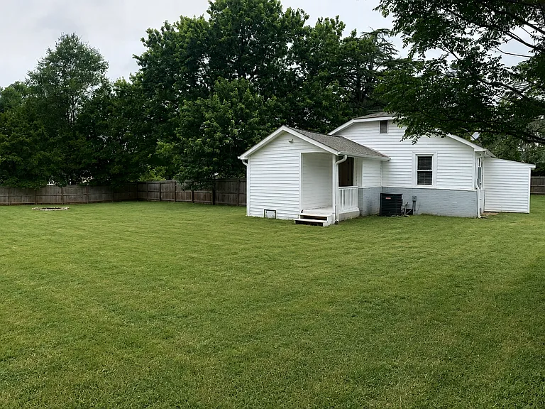 1595 Harris Rd — Photo 8