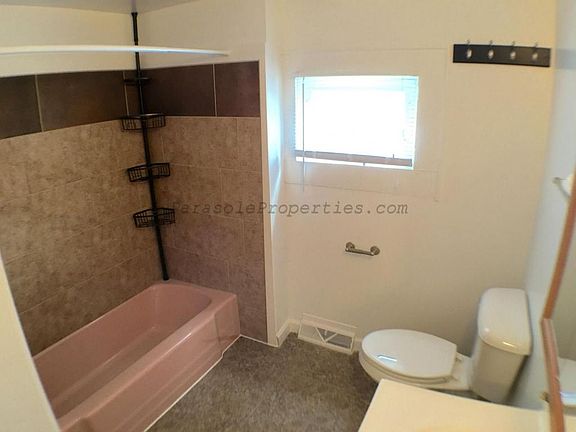 3rd image of 134-136 S Hyde Park Ave