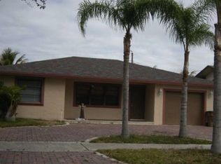 3311 SW 4th St, Deerfield Beach, FL 33442