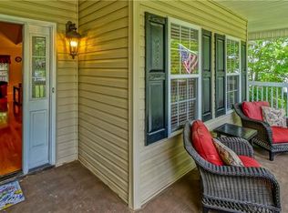 132 Gray Cliff Dr, Mooresville, NC 28117