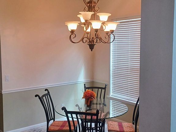 5th image of 2736 SW 135TH Avenue
