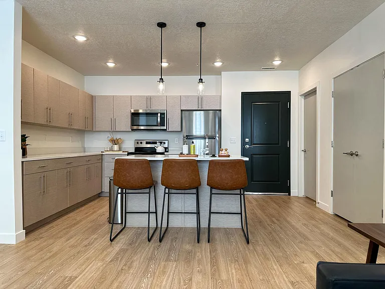 Canyon Vista — Photo 5