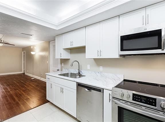 2nd image of 27260 Horne Ave #1