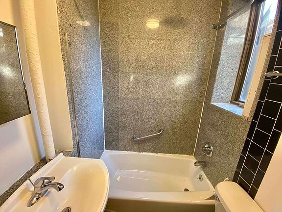 4th image of 296 W 11th St #3F