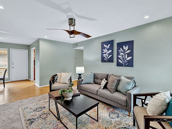 2nd image of 10536 Stone Canyon Rd APT 216