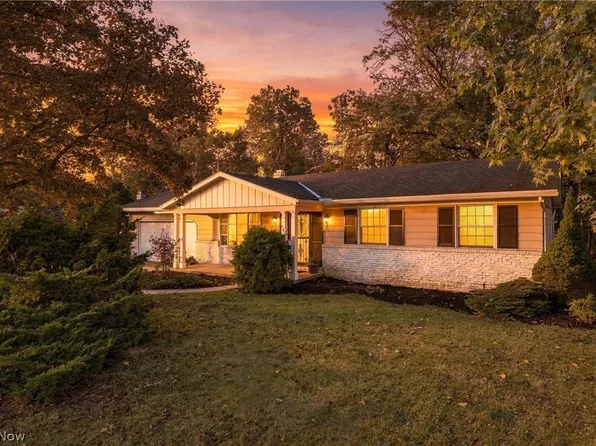 460 Rock Creek Run, Amherst, OH 44001