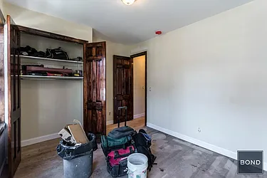 Rented by Bond New York