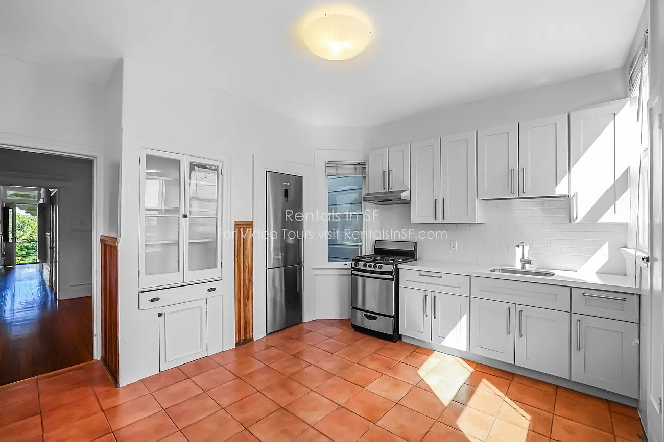 2 bed, 1.0 bath, $4,795 — Photo 4