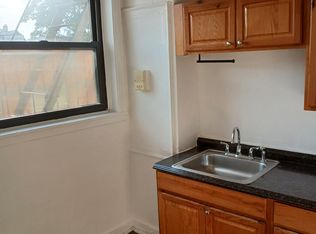 20 Beekman Ave #R, Mount Vernon, NY 10553